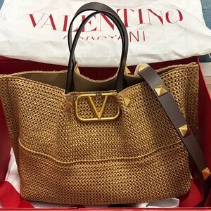Valentino Garavani Medium Straw Summer Tote